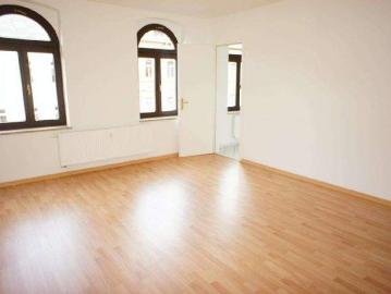 Tolle 2 Zimmer Whg. im 2. OG mit Laminat