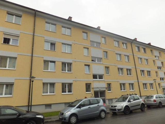 Tolle 2 Zimmer Wohnung mit Balkon zu vermieten geförderte Miete 2 Zimmer