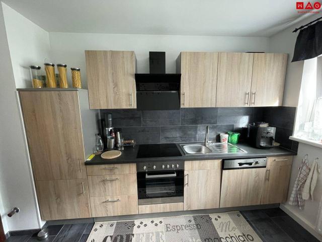 Tolle 2 Zimmer Wohnung im 2. OG mit Balkon, am Waldrand