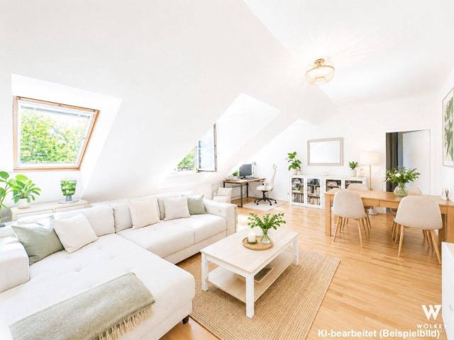 Tolle 2 Zimmer Dachgeschosswohnung | absolute Ruhelage | Schönbrunn | Biedermeierhaus