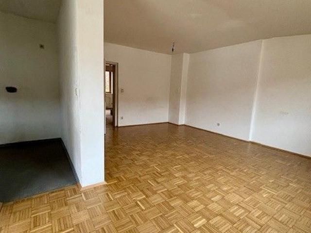 Tolle 3 Zimmer Wohnung mit wunderschönem Badesee in der Nähe
