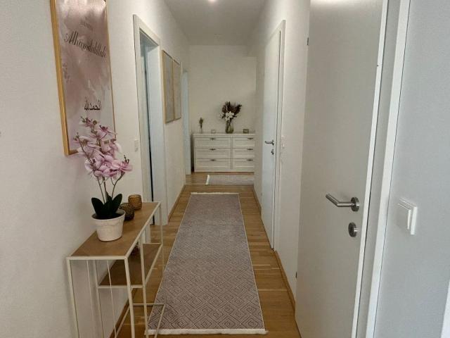 Tolle 3 Zimmer Wohnung mit Großzügigem Balkon 8020 Graz