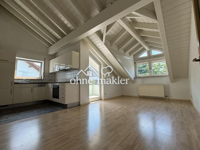Tolle 3 Zimmer Wohnung mit Sonnenbalkon in Cleebronn
