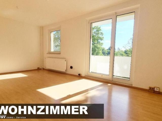 tolle 3 Zimmer Wohnung im grünen mit Balkon