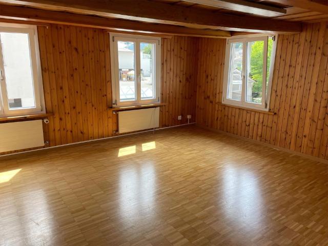 Tolle 3 Zimmer Wohnung in Sevelen!