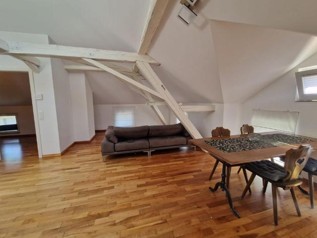 Tolle 3.5 Zi.Wohnung mit schönem Balkon