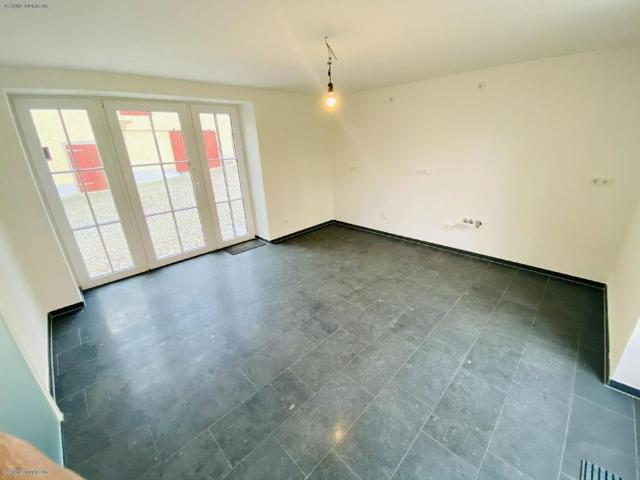 Tolle Terrassenwohnung über 3 Etagen im modernisierten, historischen 3 Seiten Bauernhof!