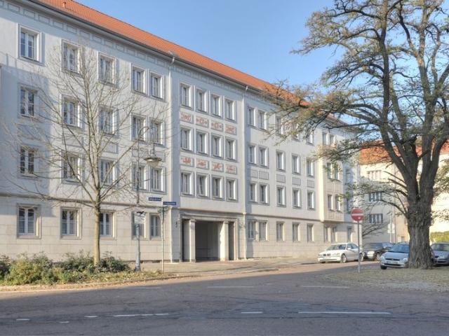 tolle Wohnung mit Balkon, Wanne und Dusche