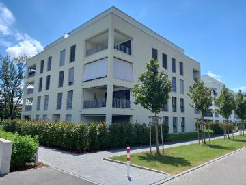 Tolle Wohnung mit Gartensitzplatz