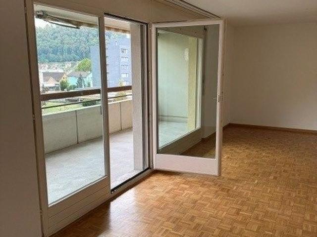 Tolle Wohnung Nähe Einkaufszentrum Markthof