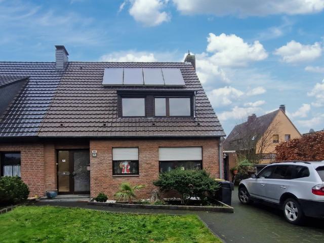 Tolle Wohnung im Zweifamilienhaus mit großer Dachterrasse, Viersen Dülken, ab 01.10.2026