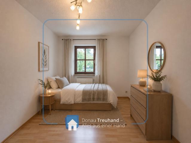 Tolle Zwei Zimmer Wohnung mit Terrasse, Einbauküche und Duplex Stellplatz
