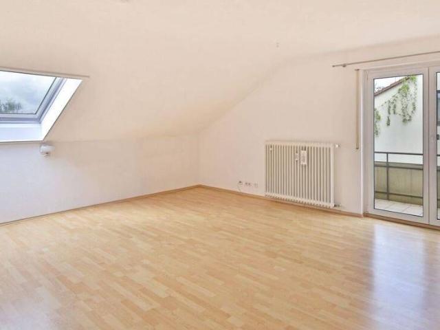 Tolle Dachgeschosswohnung in bevorzugter Wohnlage