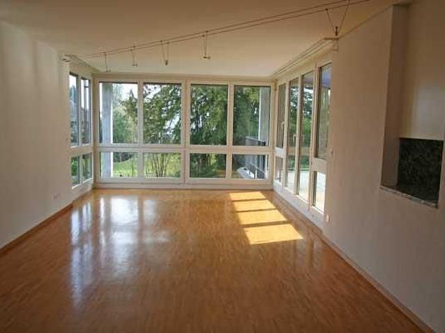 Tolle Dachwohnung an einmaliger Lage am schönen Zürichsee
