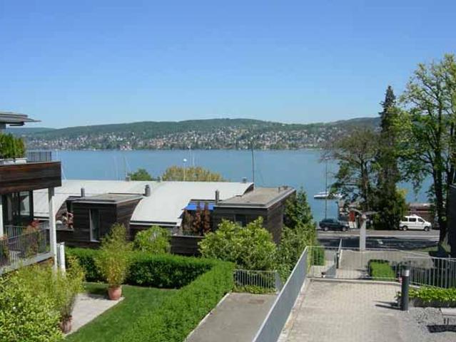 Tolle Dachwohnung an einmaliger Lage am schönen Zürichsee
