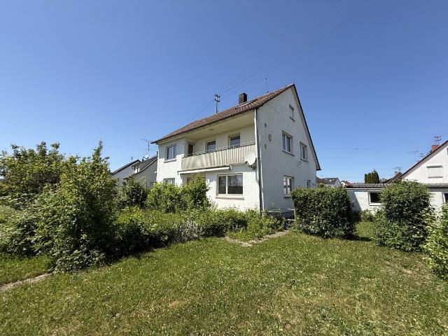 TOLLE FELDRANDLAGE ZWEIFAMILIENHAUS MIT AUSBAURESERVE