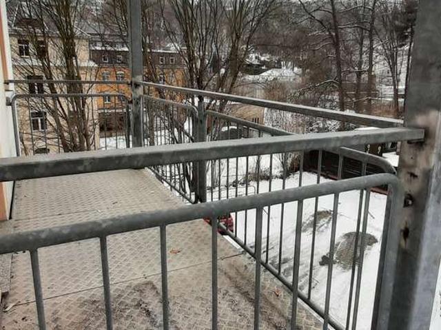 Tolle, helle 3 Raum Wohnung mit schönem Balkon!