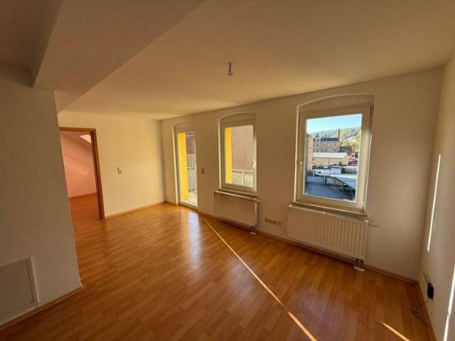 Tolle, kleine 2 Raum Wohnung mit Balkon in Greiz WE22