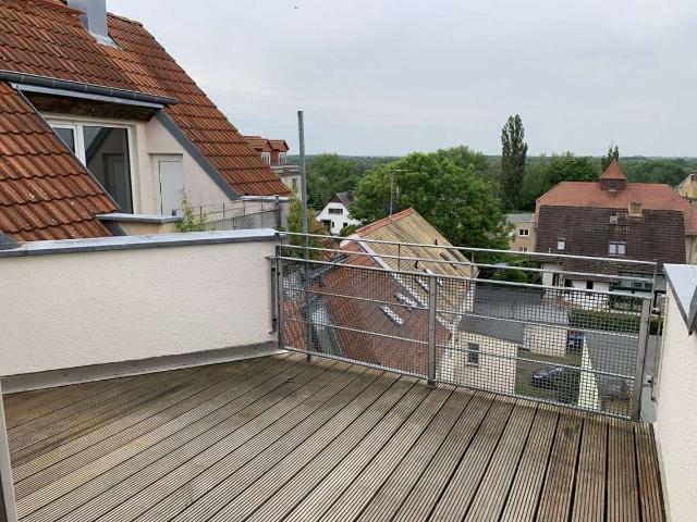 tolle Maisonette Wohnung mit Dachterrasse!