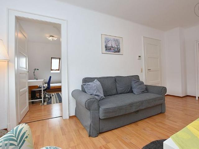 Tolle, modern möblierte Wohnung in schöner Lage im Stuttgarter Süden