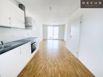 | TOLLE STARTERWOHNUNG | NÄHE HAUPTBAHNHOF | 2 ZIMMER | BALKON