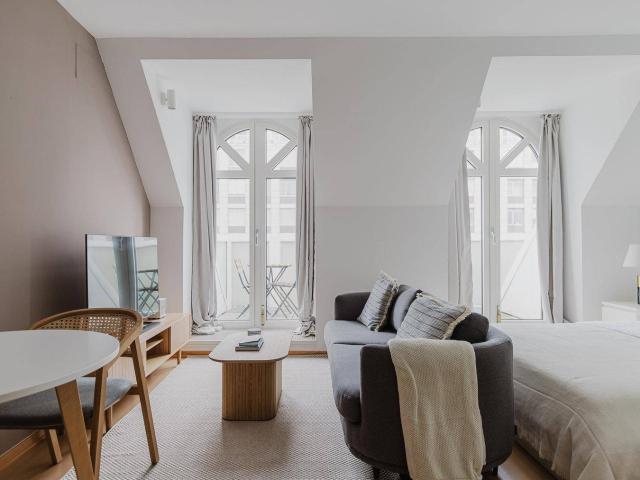 Tolle Studio Wohnung mit Balkon in toller Lage, fußläufig vom Stephansplatz entfernt VIE406