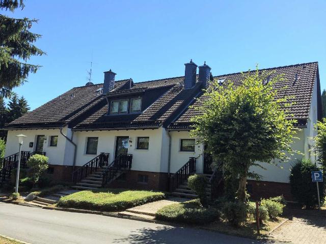 Toller Preis: Verwirklichen Sie ihre Ideen beim Umgestalten der 3 Zimmer Maisonette Wohnung
