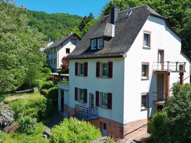 Tolles Ein bis Zweifamilienhaus in Lorch