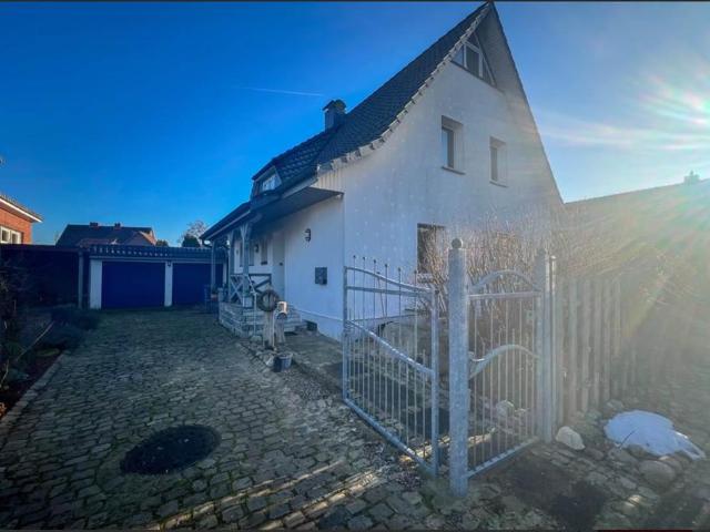 Tolles Einfamilienhaus in bester Lage mit Potenzial