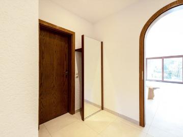 tolle 3,5 Zimmer Wohnung mit EBK und neuem Bad