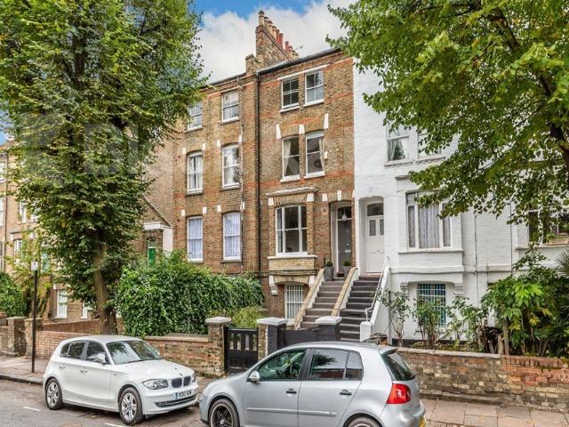 Tollington Way, Holloway N7, 5 bed town house to rent, £5,850 pcm | PrimeLocation