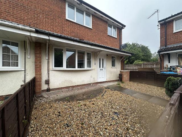 Tolman Court, Aylesbury HP21, 2 bed terraced house to rent, £1,200 pcm | PrimeLocation