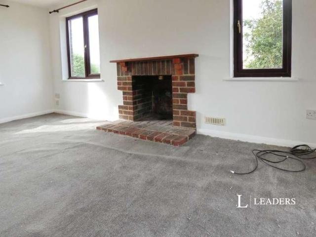 Tolmare Farm Cottage, Long Furlong, Findon, Worthing, West Sussex, BN14