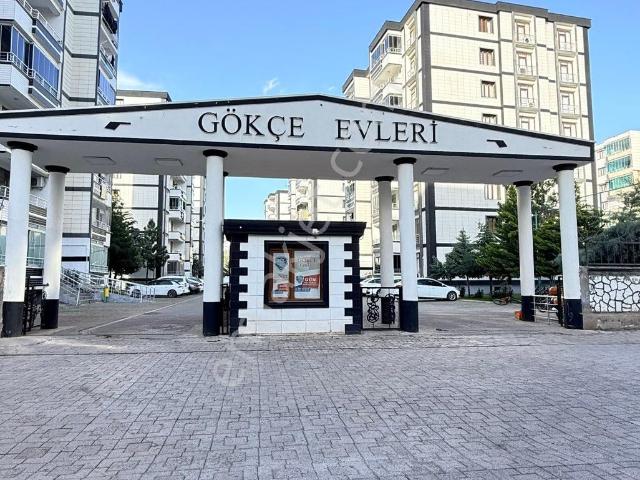 Toptancılar Da Satılık 4+1 Daire