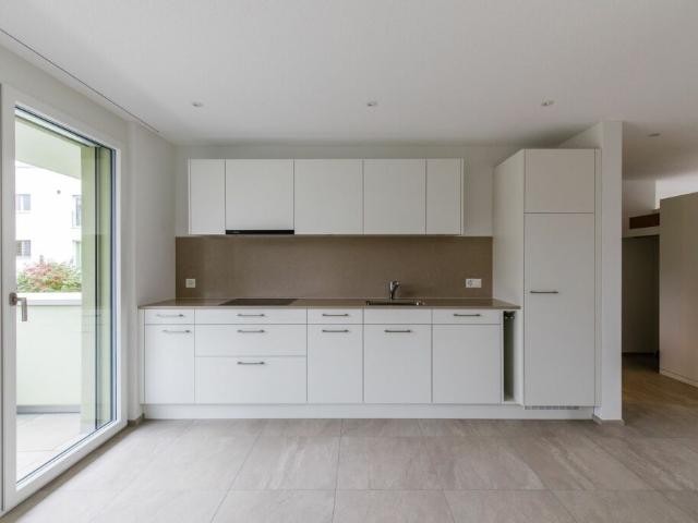 Top 3 1/2 Zimmerwohnung im 1. OG in der Überbauung Blumenau