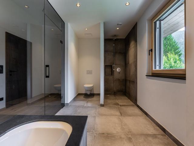 Hochwertige 4 Zimmer Wohnung mit Balkon Erstbezug!