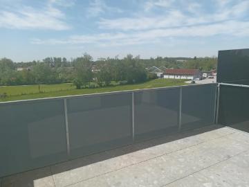 Top 11: modern ausgestattete 3 Zimmer Mietwohnung mit großzügigem Balkon und hochwertig möblierter Küche
