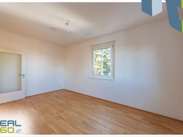 TOP 18 Attraktive 3 Zimmer Wohnung mit Balkon in zentraler, grüner Lage von Steyr