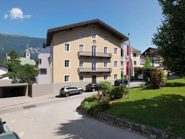 Top 1 Wohnung im Erdgeschoss Bestand Burggasse