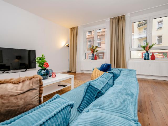 Top 2,5 room apartment in center place Pempelfort