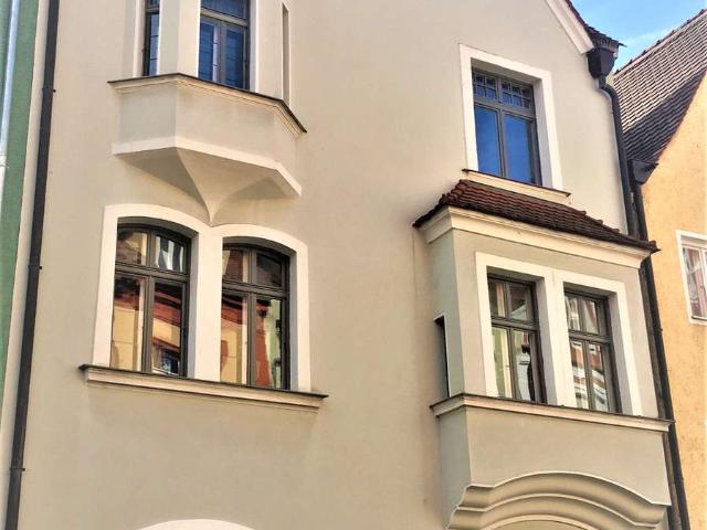 TOP 2 1/2 Zimmer Wohnung in BESTLAGE von Ingolstadt ein echtes SCHMUCKSTÜCK !