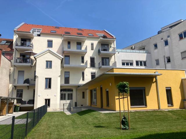 Top 2 Zimmerwohnung mit Balkon Generationenwohnhaus Triester Straße 12 Top 10 [GF,TS]