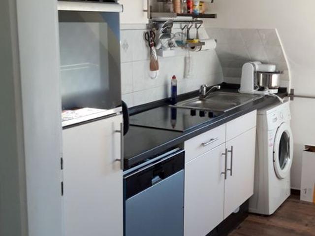 Top 2 Zimmer City Dach Wohnung – Erstbezug nach Renovierung