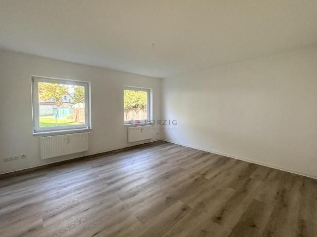 Top 2 Raum Wohnung mit Tageslichtbad!