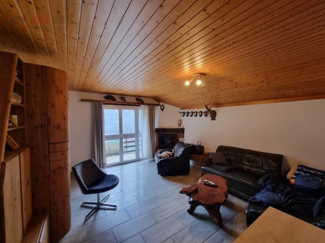 Top 4.5 Zi Wohnung mit traumhaftem Ausblick in Staldenried