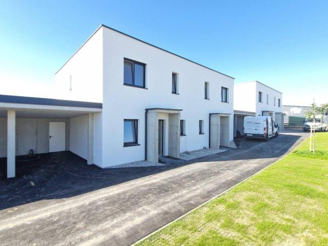 Top 4: Übergabe naht! Belagsfertige Doppelhaushälfte mit 5 Zimmern, Carport, Terrasse, Eigengarten!