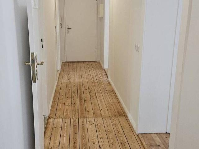 TOP 4 Zimmer Altbau in Lichtenberg