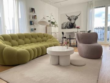 Top 4 room designer furnished apartment with balcony near Leonberg City Park: Central, bright, luxurious!