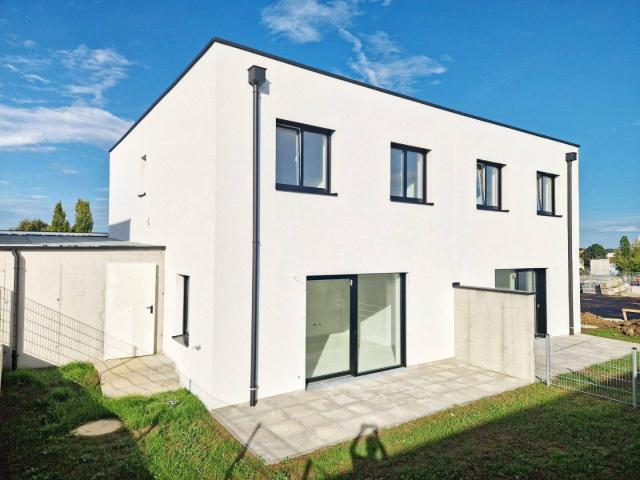 Top 5: Übergabe naht! Belagsfertige Doppelhaushälfte mit 5 Zimmern, Carport, Terrasse, Eigengarten!