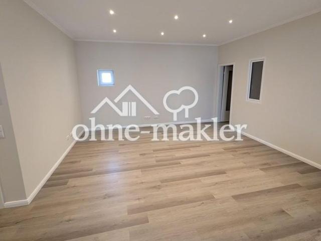 Top 5 Zimmer KfW Wohnung mit Küche, Balkon Bodenheizung in bester Lage von Wiesbaden Mitte